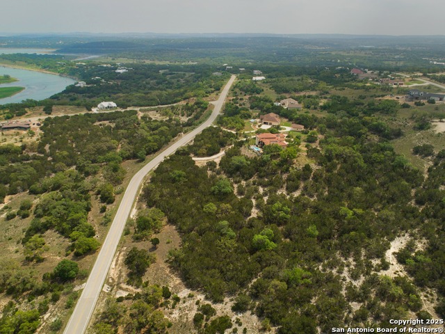 Listing photo id 2 for 2231 San Jose