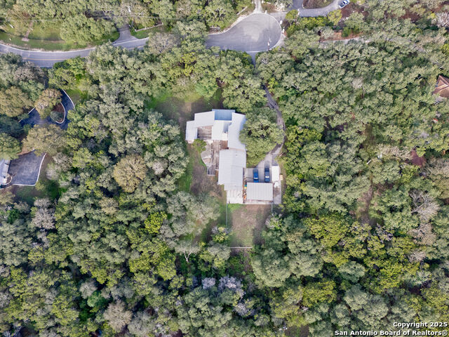 Listing photo id 4 for 13664 Treasure Trail