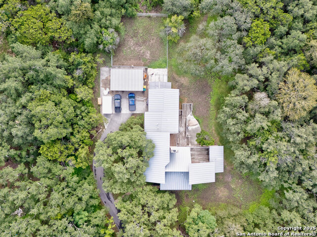 Listing photo id 6 for 13664 Treasure Trail