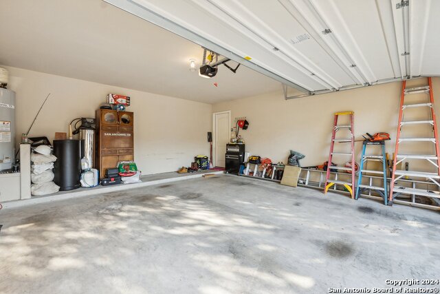Listing photo id 30 for 5018 Italica