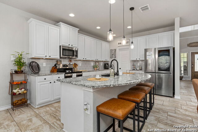 Image 15 of 38 For 417 Saddle Glen