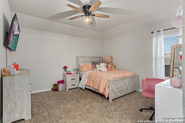 Image 31 of 38 For 417 Saddle Glen