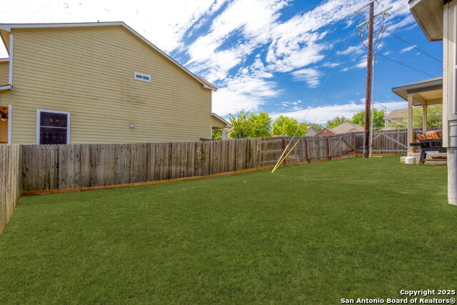 Image 38 of 38 For 417 Saddle Glen