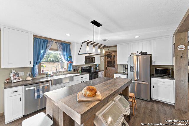 Listing photo id 10 for 230 County Road 426