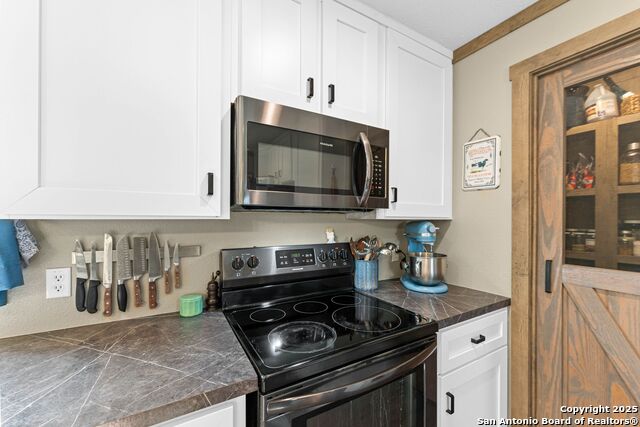 Listing photo id 12 for 230 County Road 426