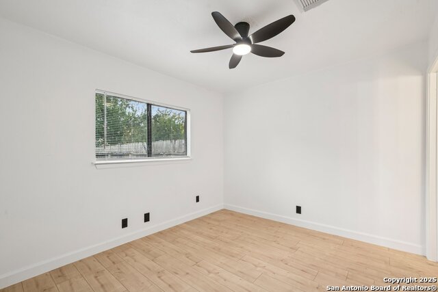 Image 16 of 22 For 9738 Valley  