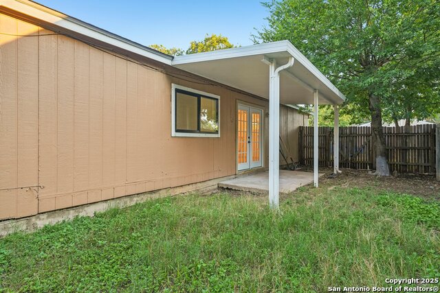 Image 20 of 22 For 9738 Valley  