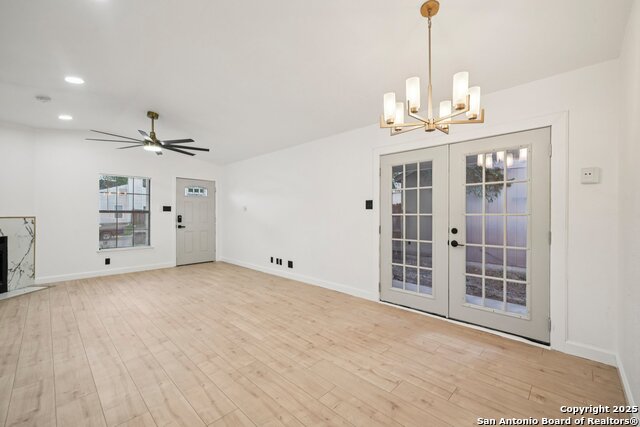 Image 6 of 22 For 9738 Valley  