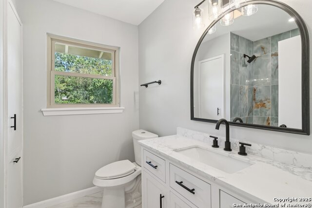 Image 19 of 44 For 131 Shadywood Ln