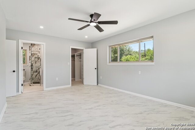 Image 27 of 44 For 131 Shadywood Ln