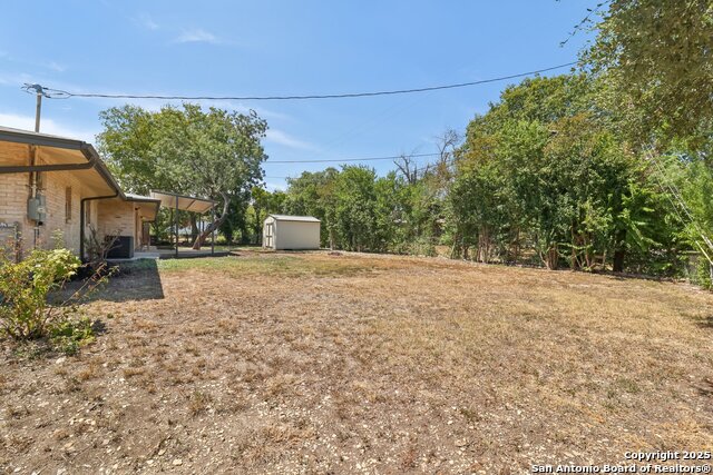 Image 36 of 44 For 131 Shadywood Ln