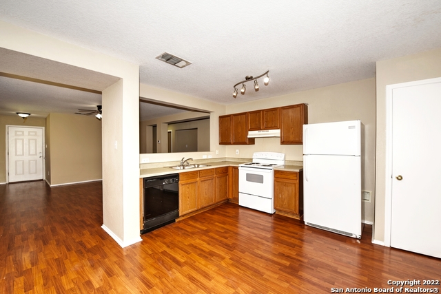 Image 8 of 31 For 3007 Gypsy Pt