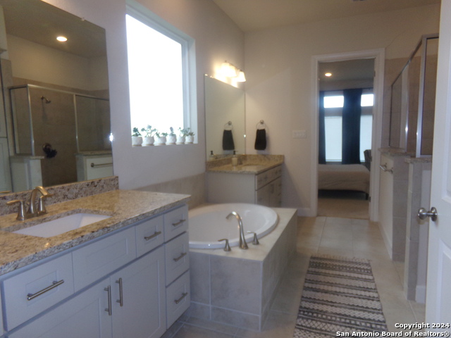 Image 13 of 40 For 15307 Comanche Grove