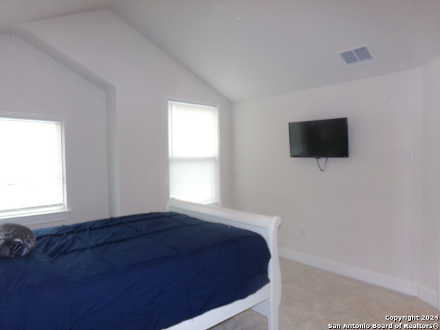Image 28 of 40 For 15307 Comanche Grove
