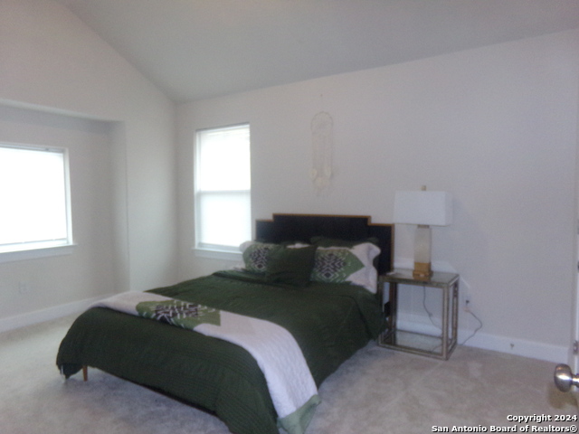 Image 30 of 40 For 15307 Comanche Grove