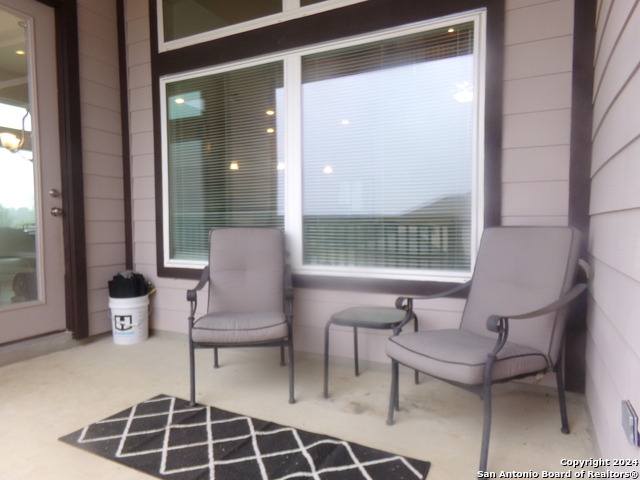 Image 36 of 40 For 15307 Comanche Grove