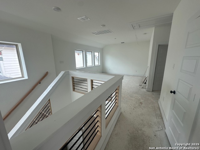 Listing photo id 4 for 9428 Mattock