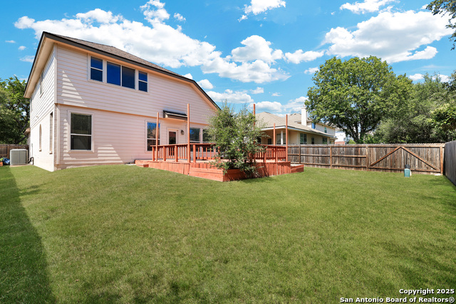 Image 26 of 27 For 8706 Redwood Bend