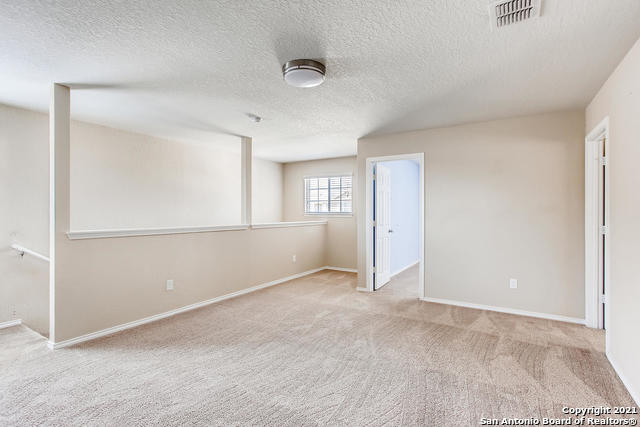 Image 23 of 27 For 25103 Remington Oaks