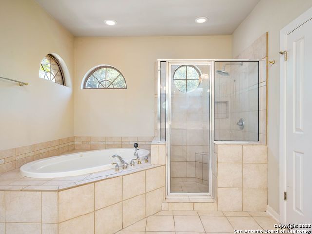 Image 23 of 37 For 2342 Fountain Way
