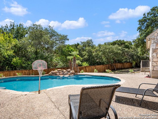 Image 33 of 37 For 2342 Fountain Way