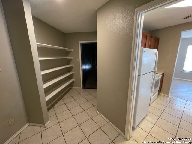 Image 12 of 23 For 13822 Villa Camino