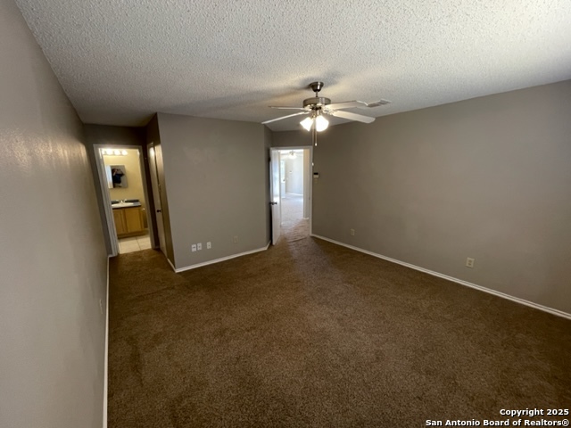 Image 19 of 23 For 13822 Villa Camino