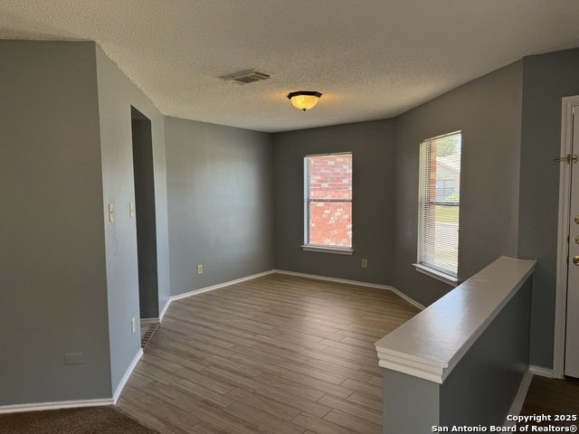 Image 7 of 23 For 13822 Villa Camino