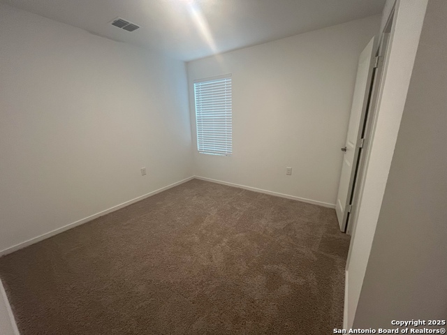 Image 5 of 6 For 1326 Neria Loop