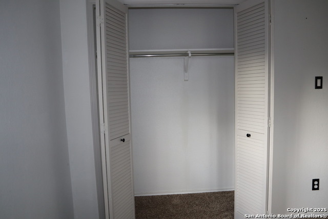 Listing photo id 11 for 16559 Canyon Cross