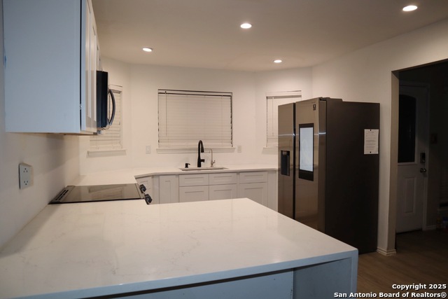 Listing photo id 1 for 16559 Canyon Cross