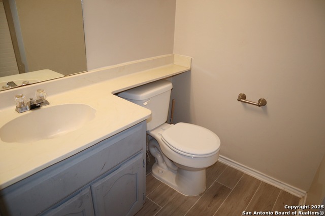 Listing photo id 7 for 16559 Canyon Cross