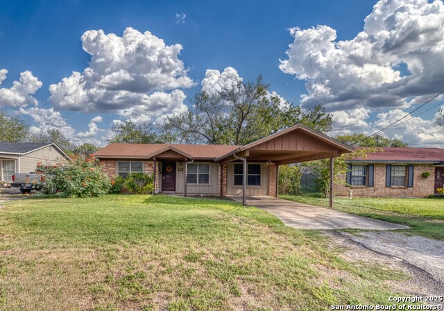 Details for 313 Bohme  , Uvalde, TX 78801