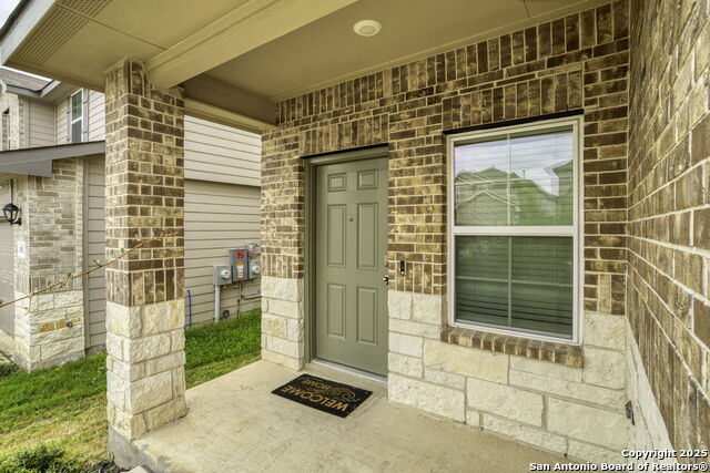 Image 4 of 28 For 4907 Taconite Pass