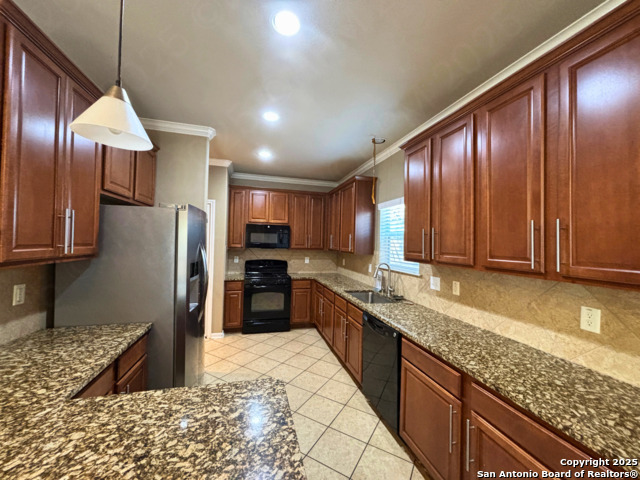 Image 9 of 25 For 21711 Thunder Basin