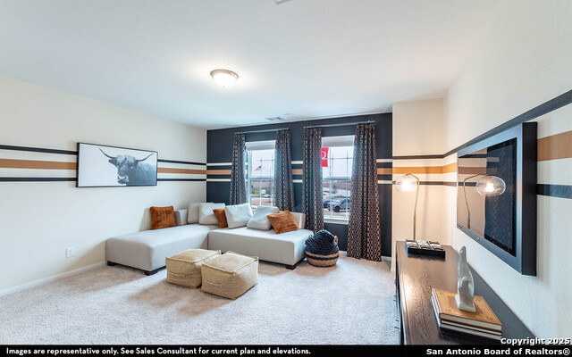Listing photo id 11 for 3006 Heidfeld Lane