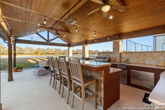 Listing photo id 17 for 311 Ski Plex