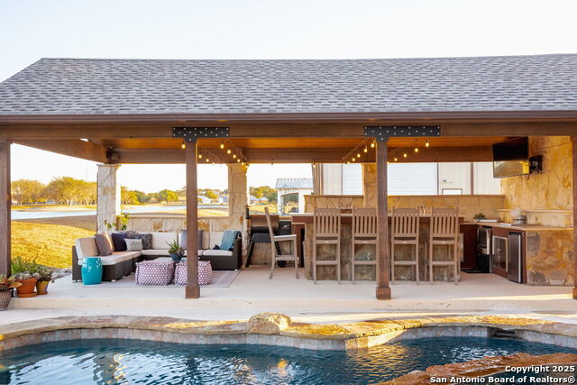 Listing photo id 1 for 311 Ski Plex