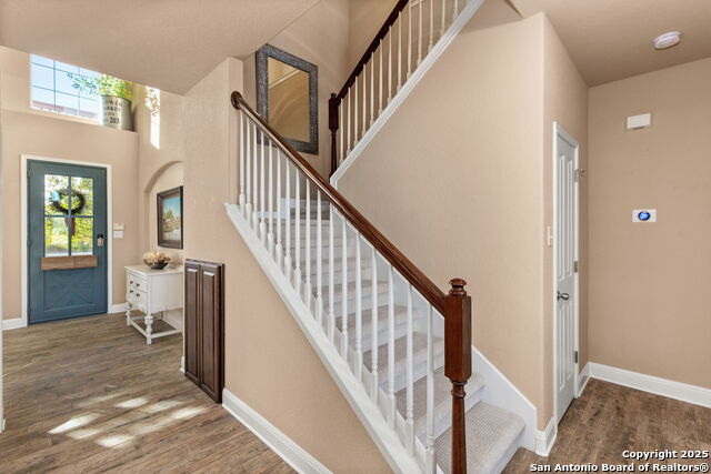 Listing photo id 31 for 311 Ski Plex