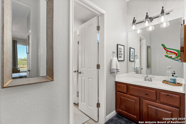 Listing photo id 37 for 311 Ski Plex