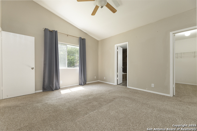 Listing photo id 12 for 8234 Campanario