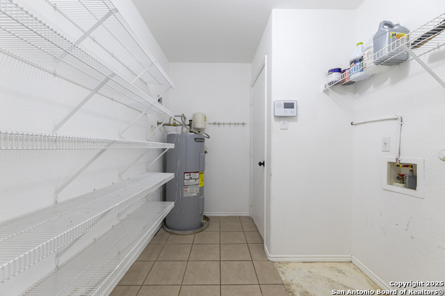 Listing photo id 15 for 8234 Campanario