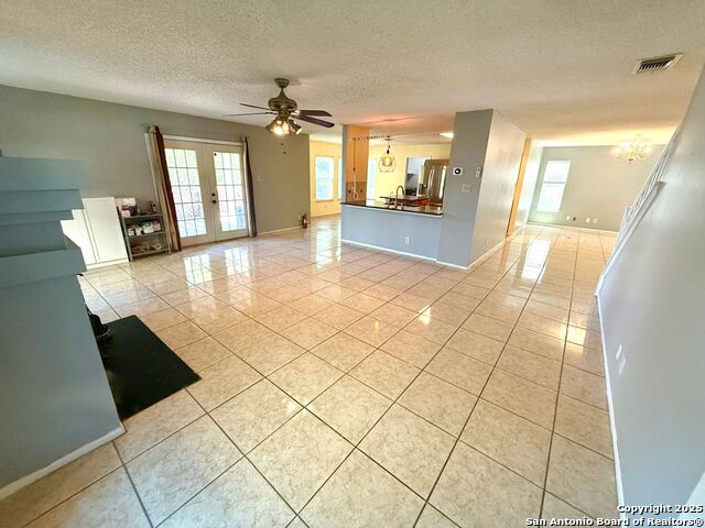 Listing photo id 10 for 11578 Rousseau St 7