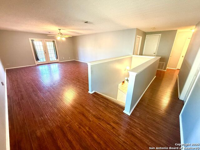 Listing photo id 18 for 11578 Rousseau St 7