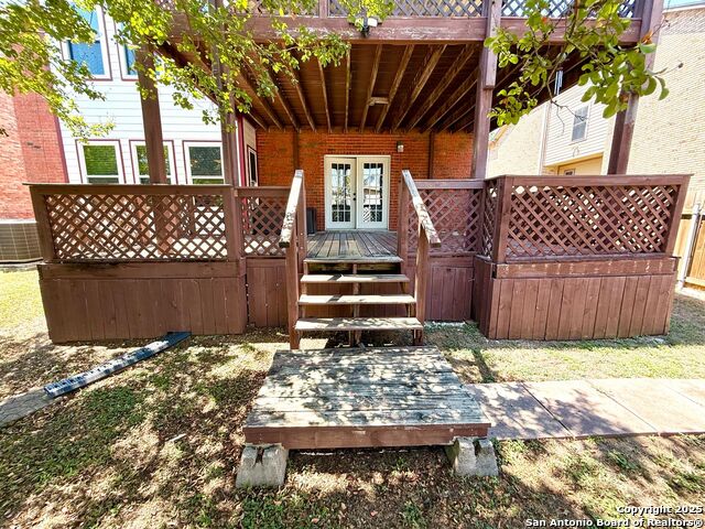Listing photo id 39 for 11578 Rousseau St 7