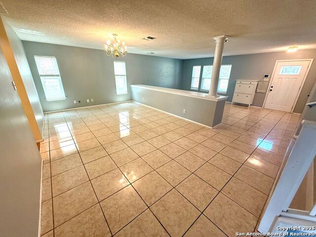 Listing photo id 6 for 11578 Rousseau St 7