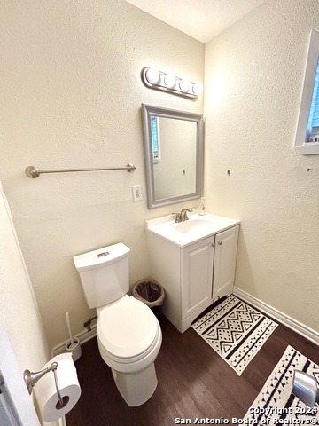 Image 11 of 23 For 319 South Olive Street 2