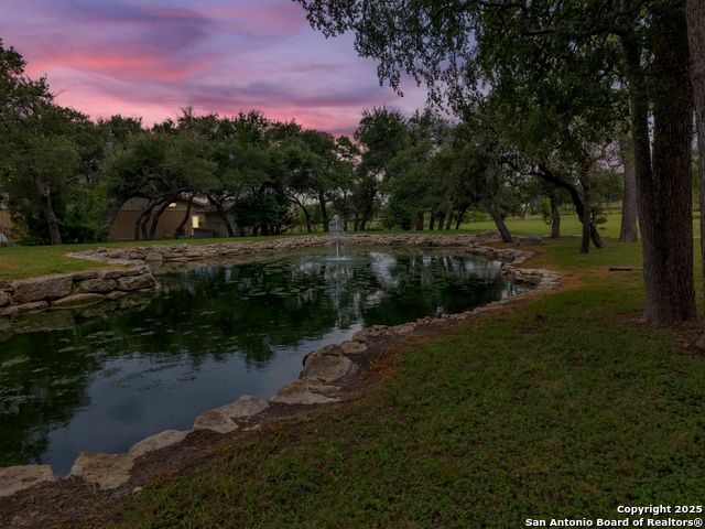 Listing photo id 27 for 700 Ledgerock