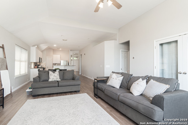 Image 13 of 15 For 933 Forest Ridge