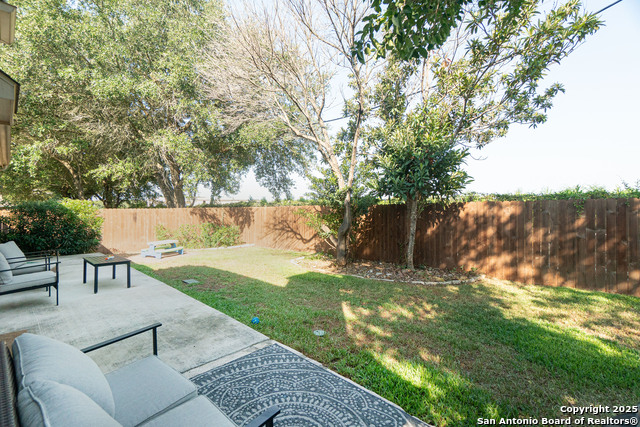 Image 14 of 15 For 933 Forest Ridge